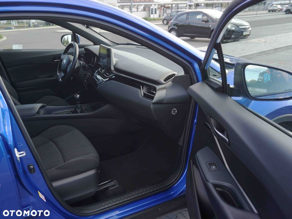 Toyota C-HR 1.2 T GPF Premium - 17
