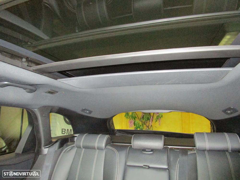 Land Rover Range Rover Velar 2.0 D R-Dynamic SE - 40