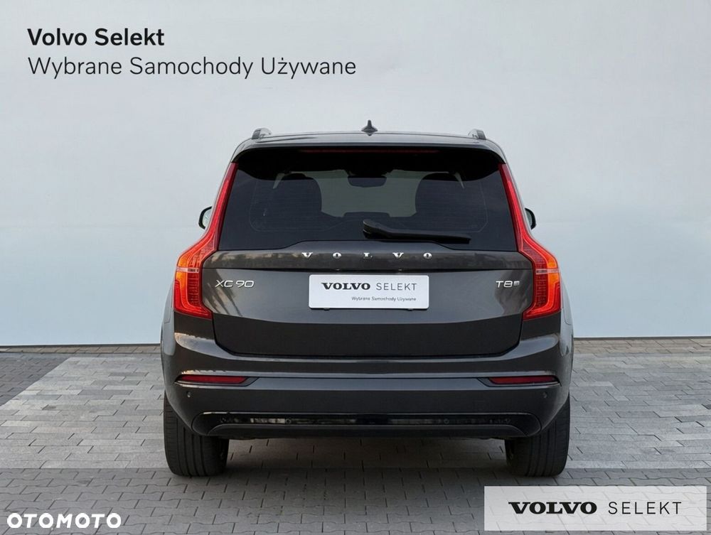 Volvo XC 90 - 9