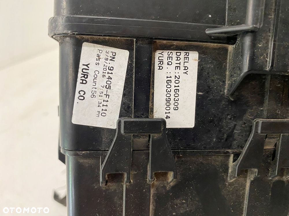 HYUNDAI TUCSON II 2.0 CRDI PUSZKA BEZPIECZNIKÓW - 2