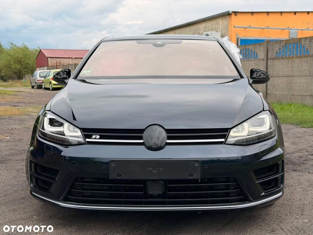 Volkswagen Golf R 4Motion BlueMotion Technology DSG - 2