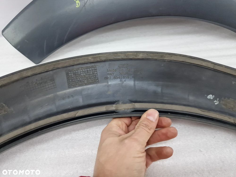 AUDI Q5 OFFROAD 8R0 I / I LIFT 08-15 LEWA TYLNA LISTWA NA BŁOTNIK , NR 8R0854819A , NR AUKCJI NLB82 - 7