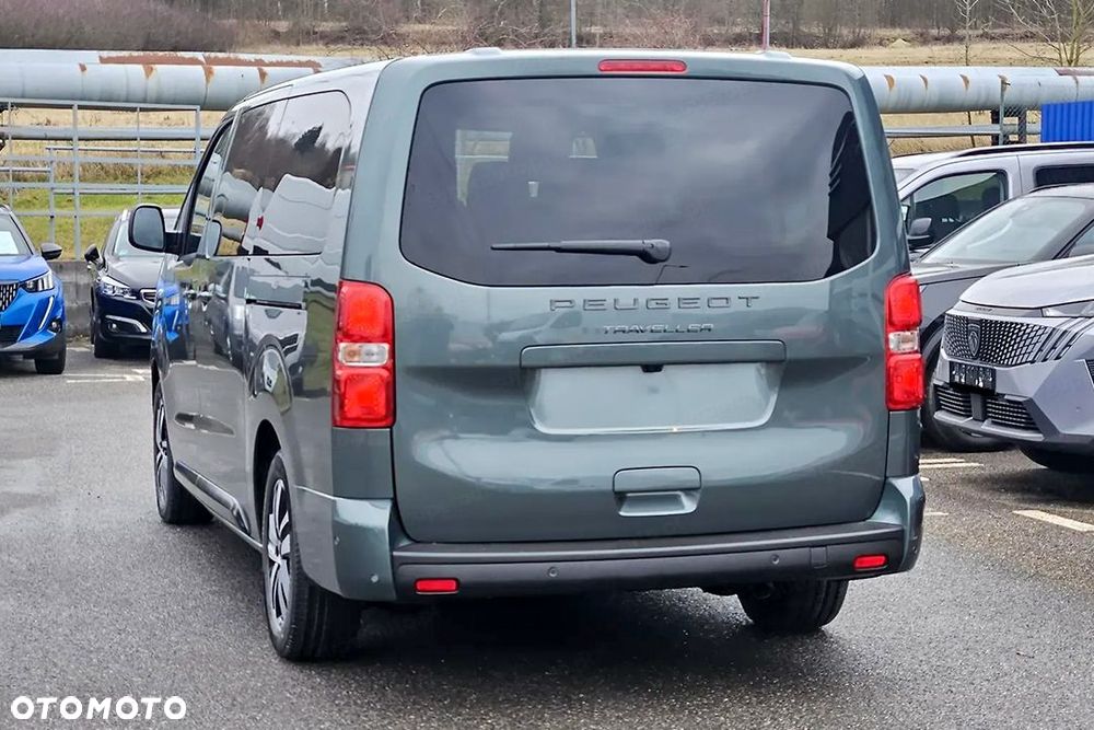 Peugeot Traveller - 7