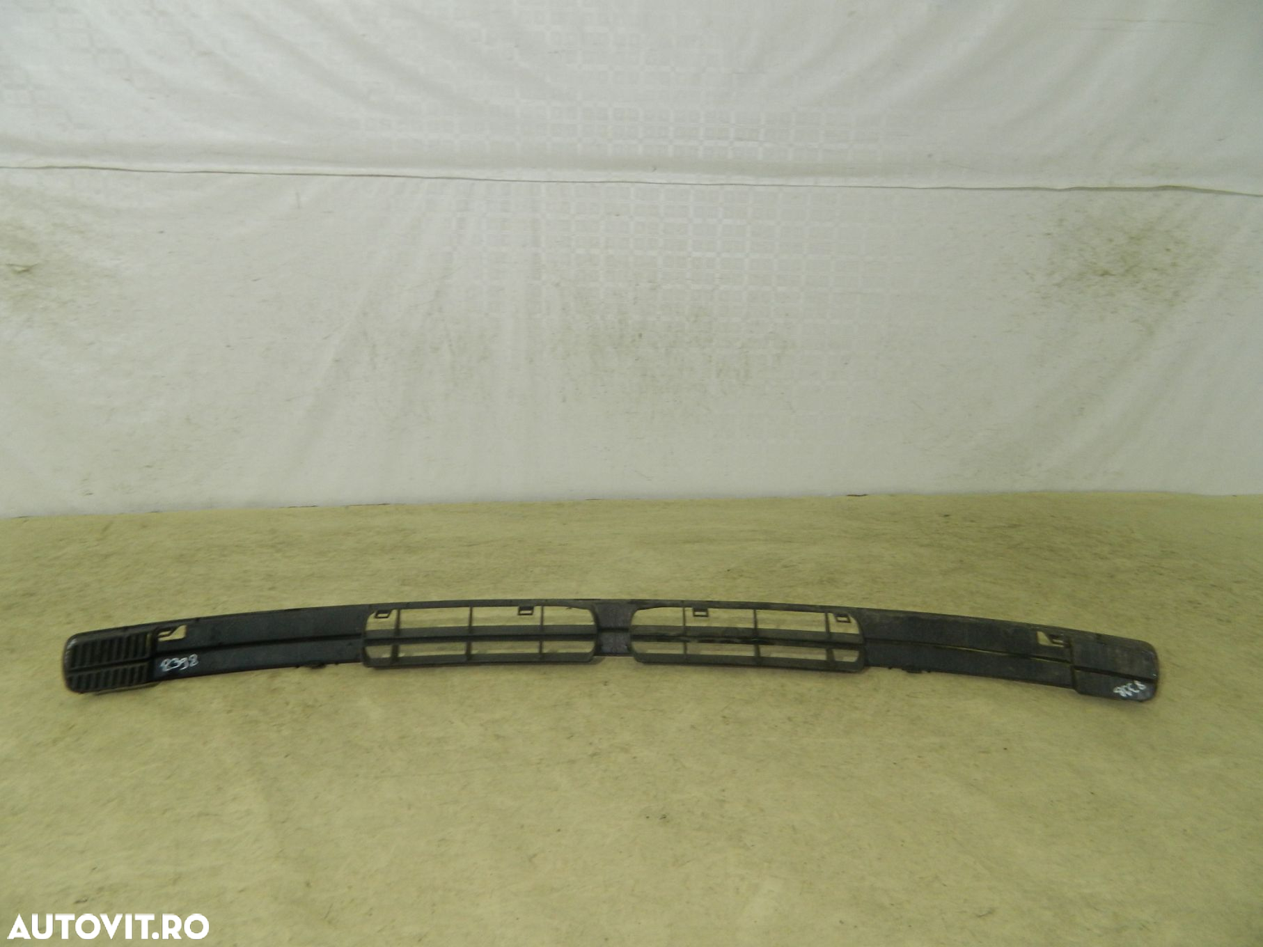 Grila inferioara bara fata, VW Polo, 95-00, 6N0853677 - 6