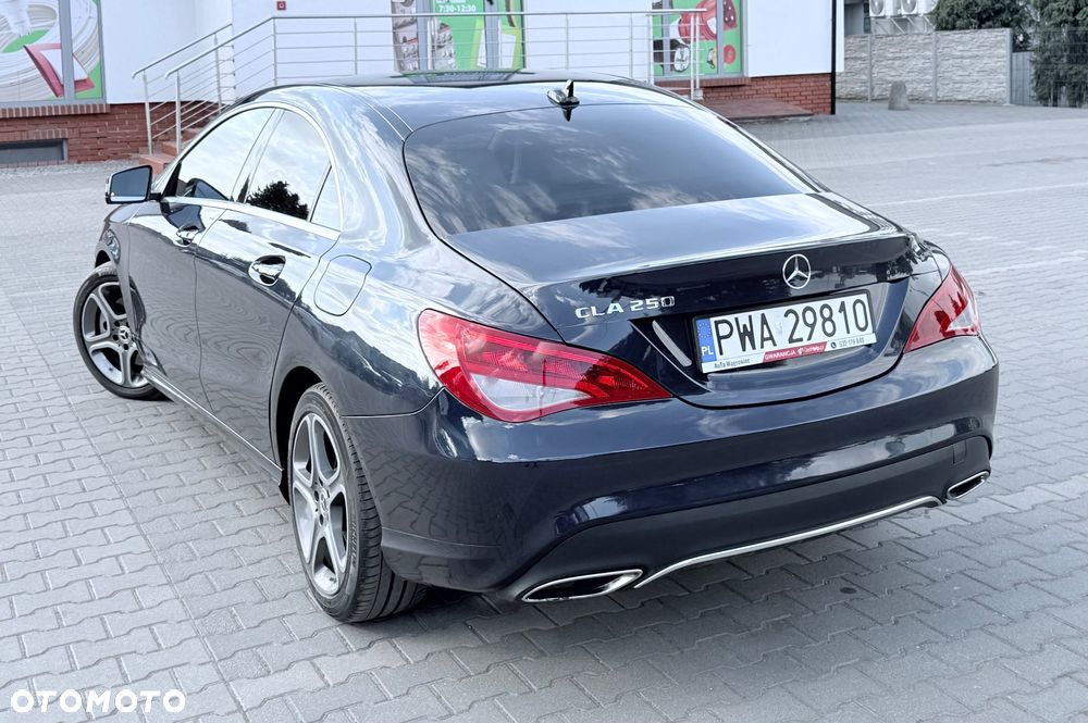 Mercedes-Benz CLA 250 7G-DCT AMG Line - 13