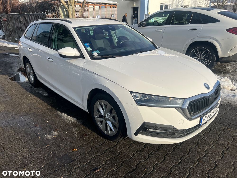 Skoda Octavia 2.0 TDI Ambition DSG - 2