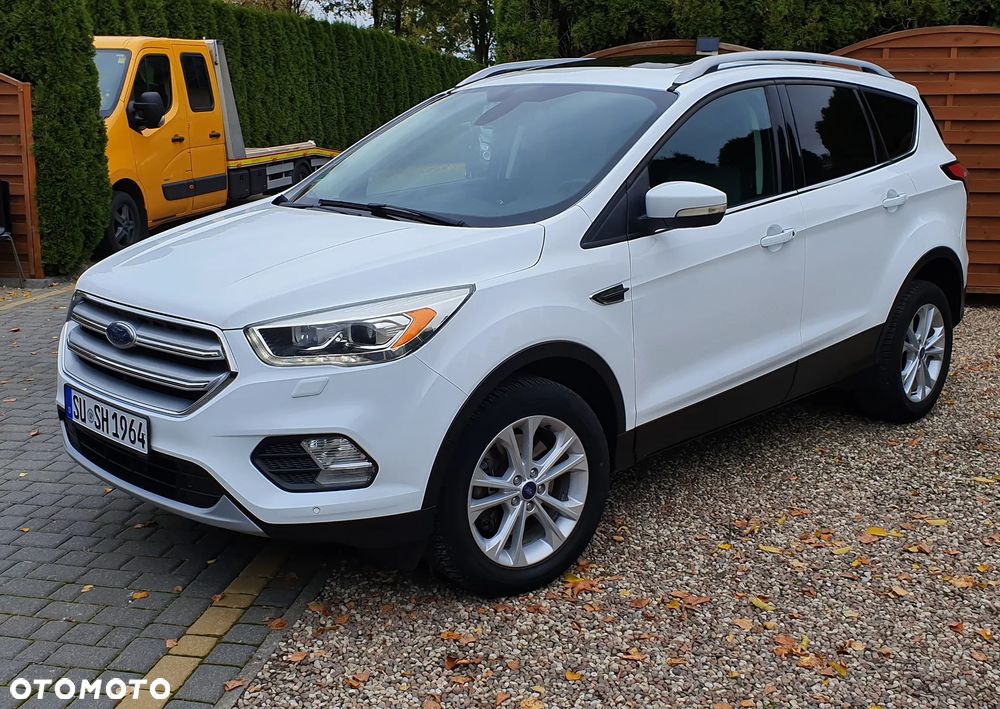 Ford Kuga 2.0 TDCi 2x4 Titanium - 8