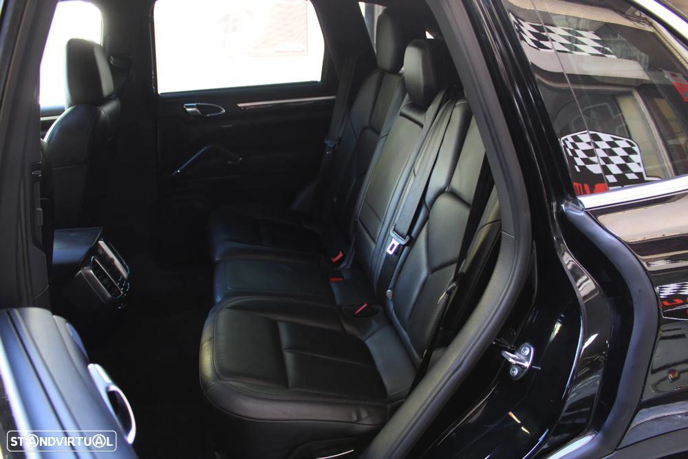 Porsche Cayenne 3.0 V6 - 9