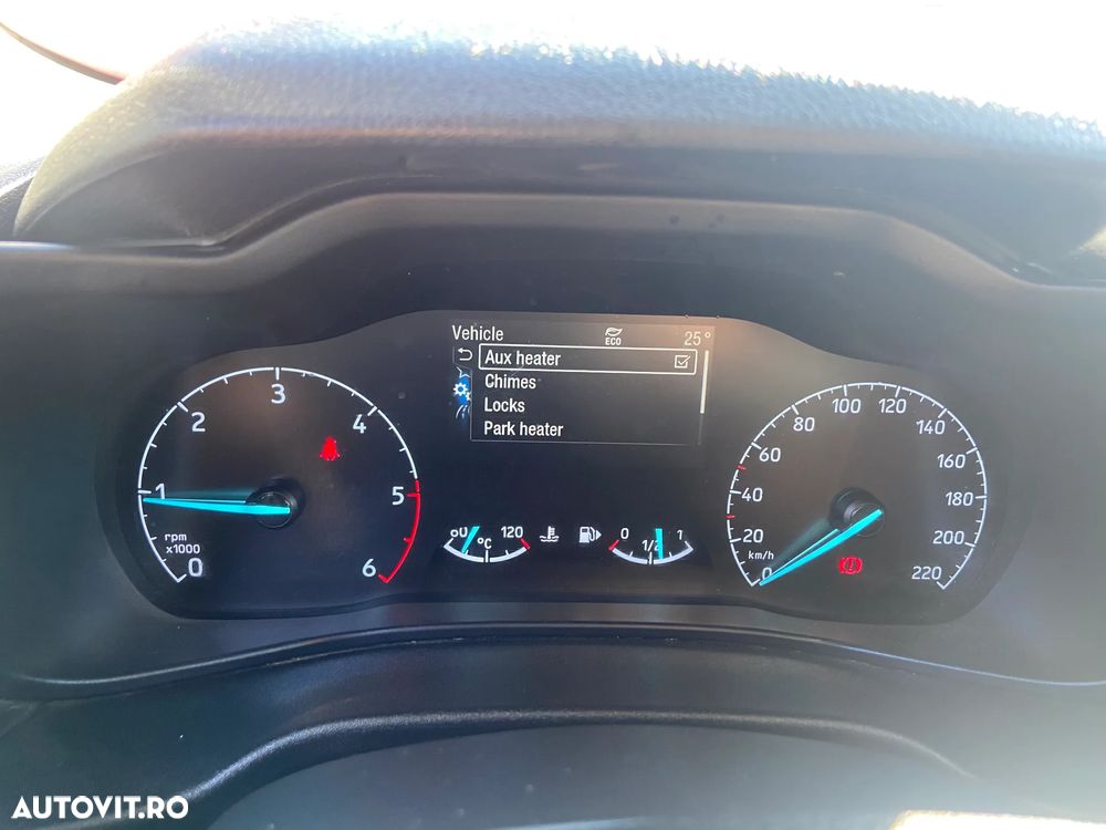 Ford Transit Connect - 30