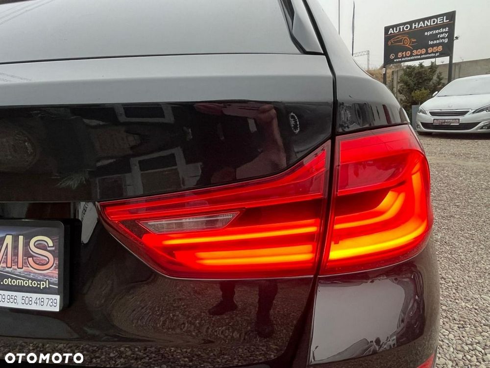 BMW Seria 5 530i xDrive GPF Sport Line sport - 27