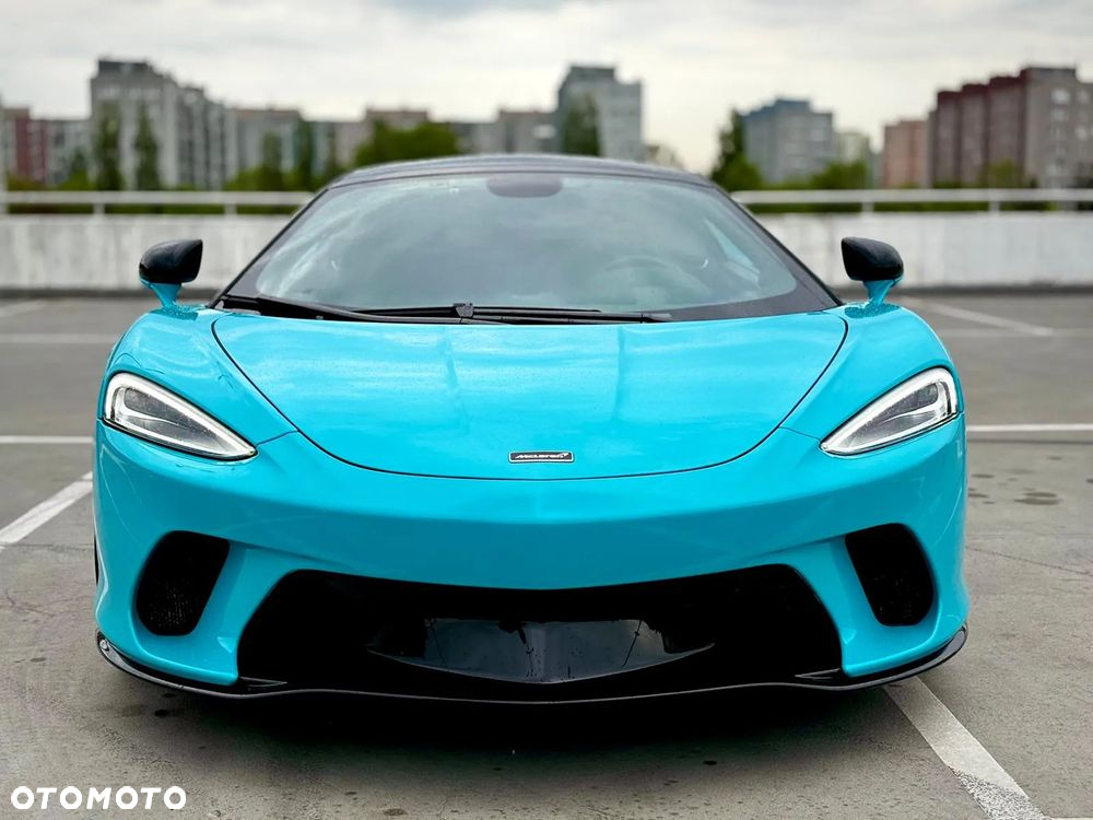 McLaren GT - 5