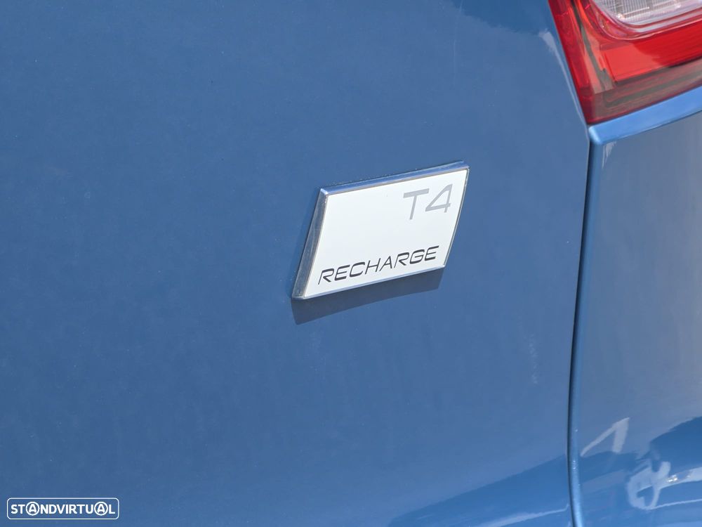 Volvo XC 40 1.5 T4 PHEV Plus Dark - 10