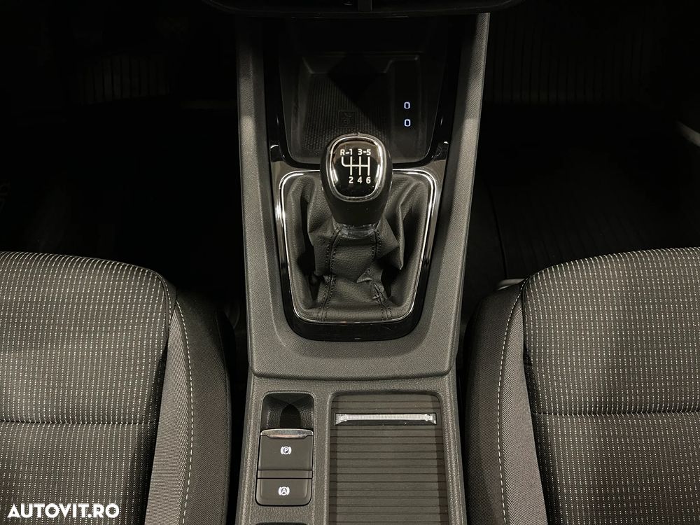 Skoda Octavia 2.0 TDI Ambition - 27