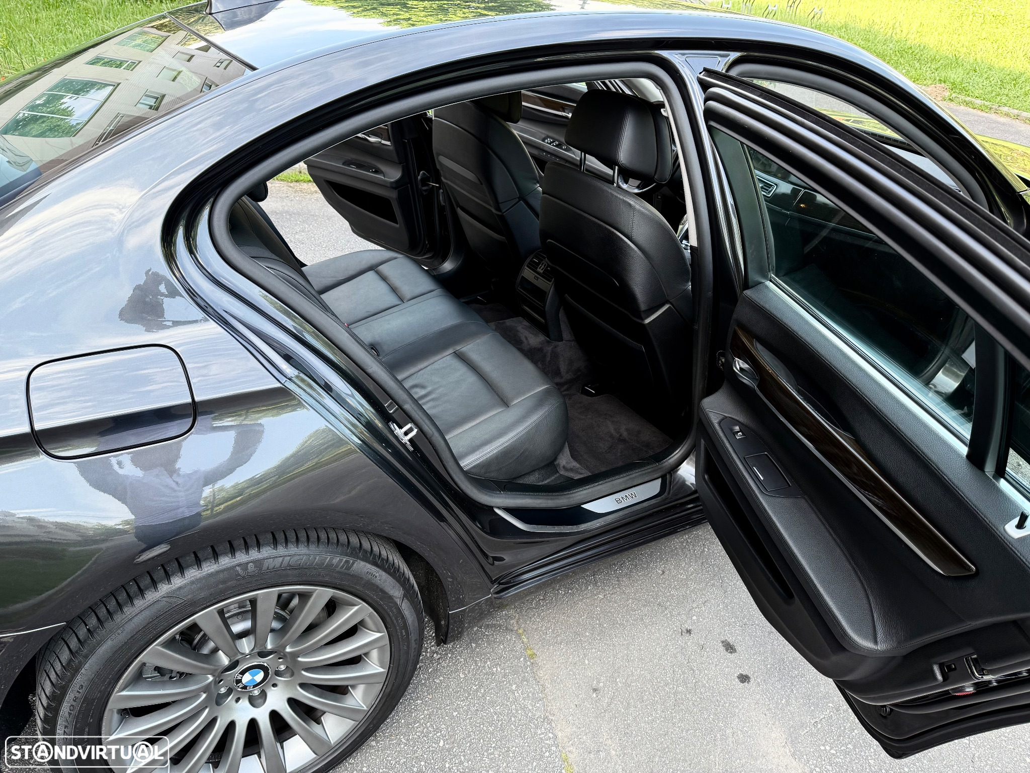 BMW 730 d Pack M - 24