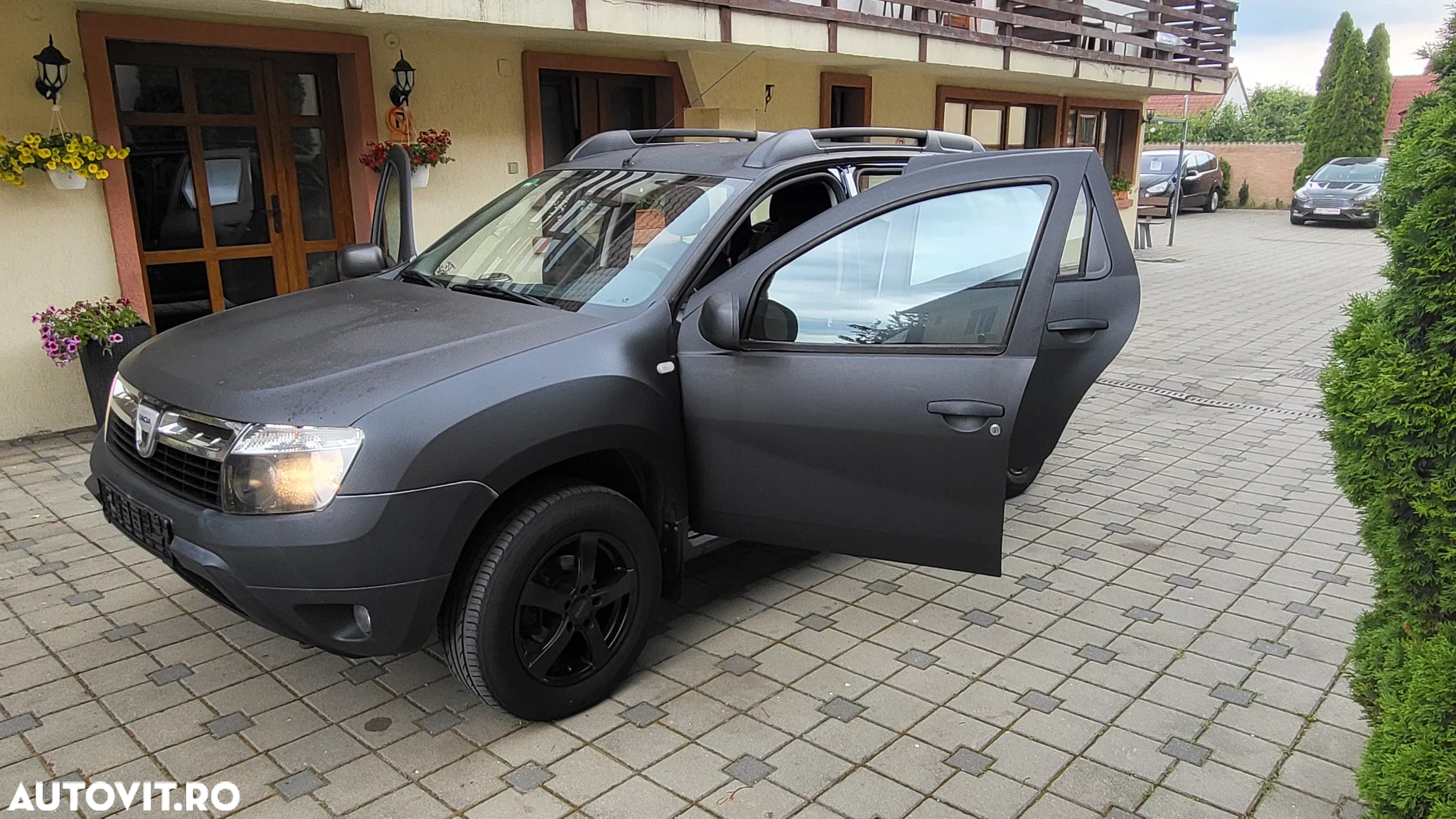 Dacia Duster 1.6 16V 4x4 Ambiance - 37