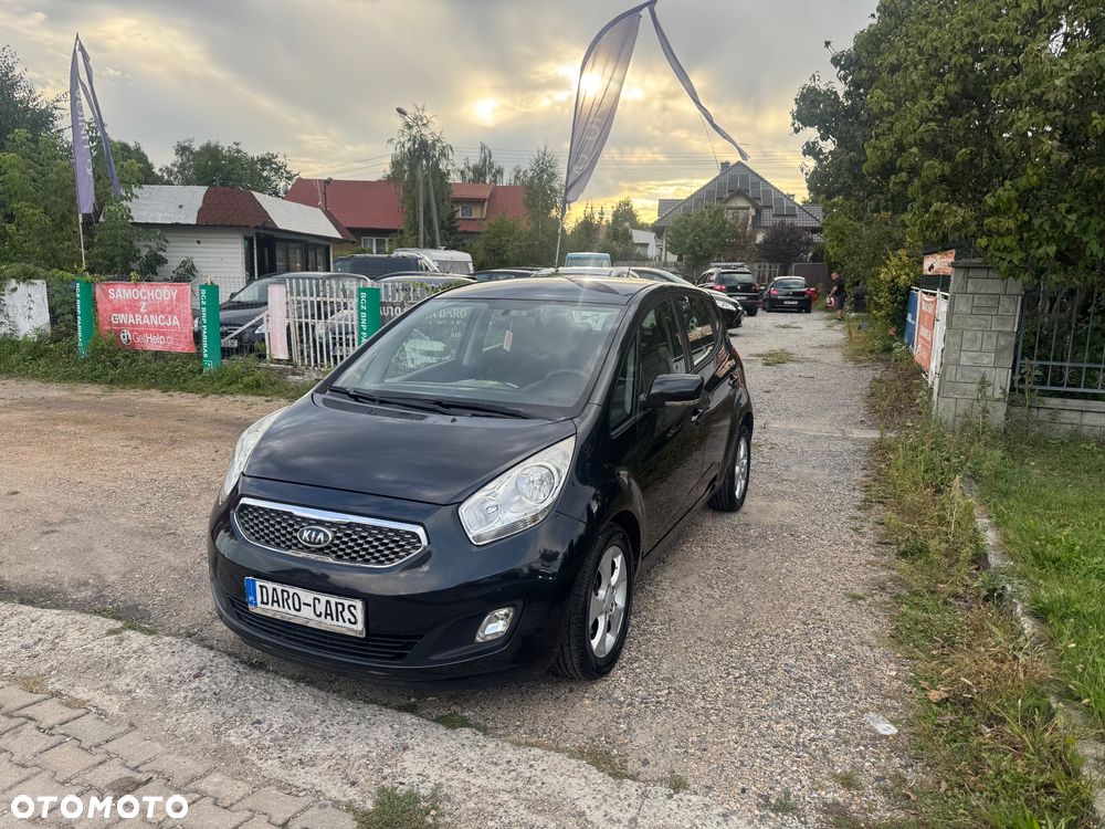 Kia Venga 1.4 CVVT Fifa World Cup Edition - 1