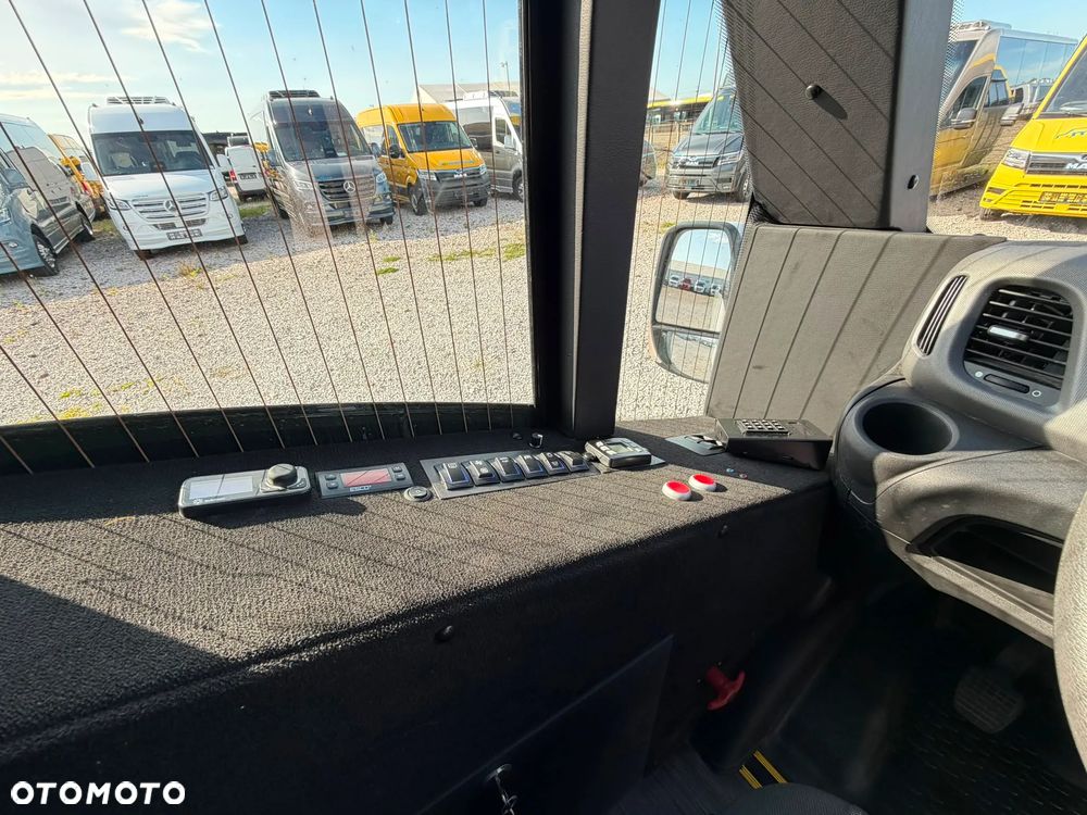 Iveco Daily - 22