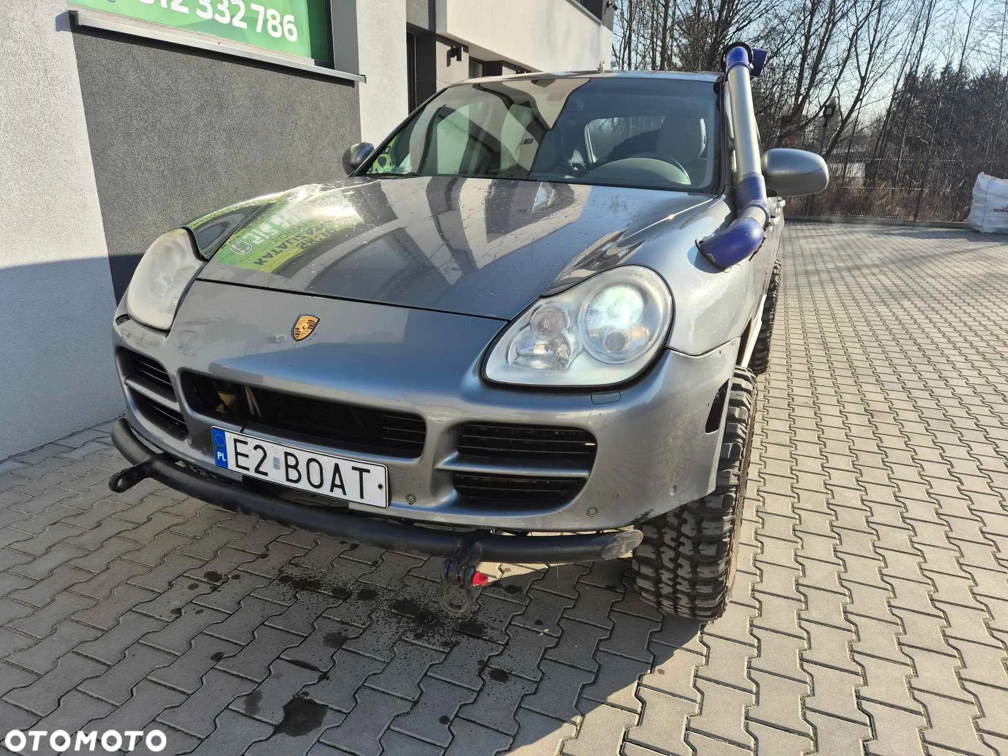 Porsche Cayenne - 5