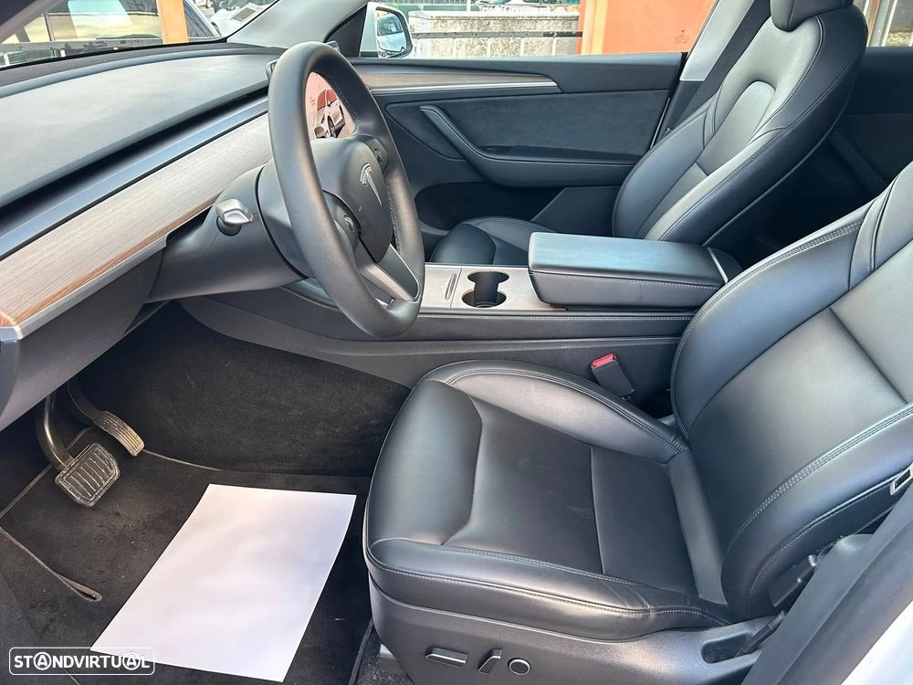 Tesla Model Y Tração Traseira - 18