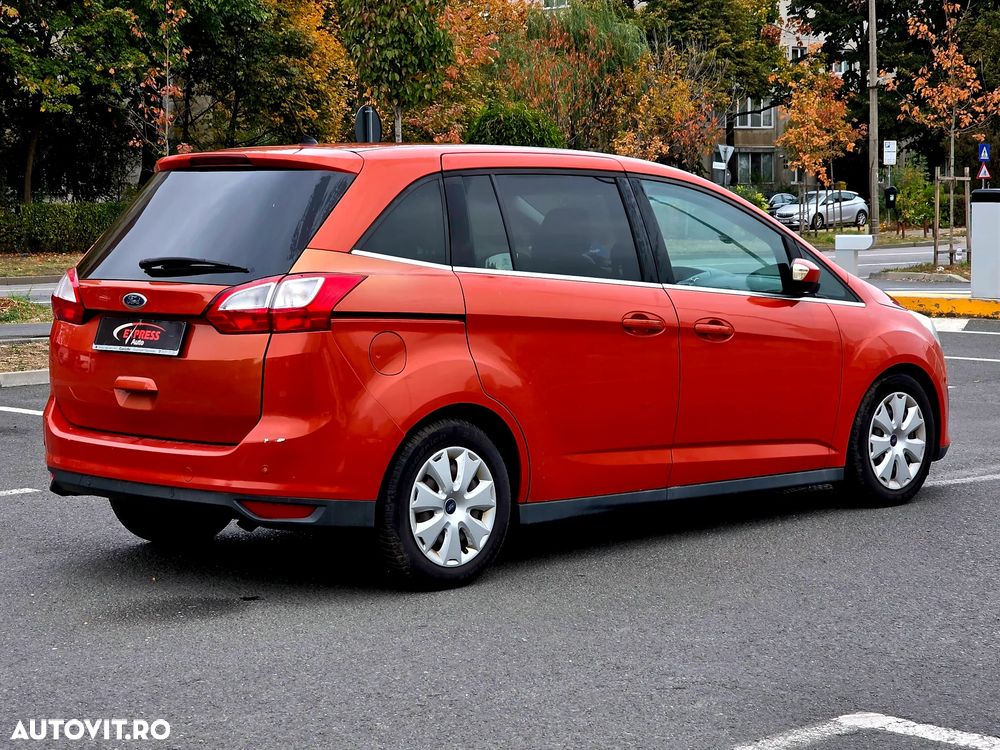 Ford Grand C-Max 1.6 EcoBoost Start-Stop-System Champions Edition - 4