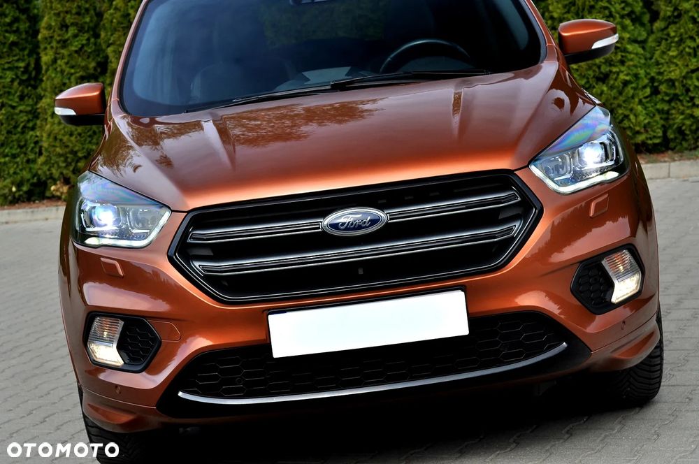 Ford Kuga 2.0 TDCi AWD ST-Line - 5