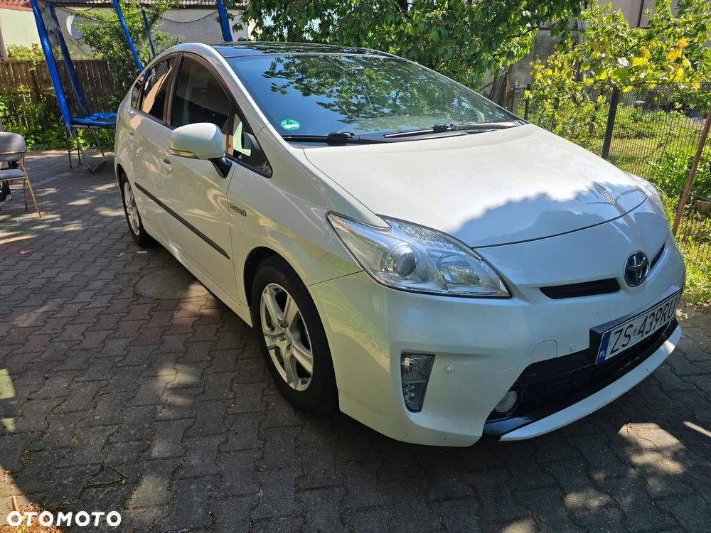 Toyota Prius 1.8 HSD Prestige - 1