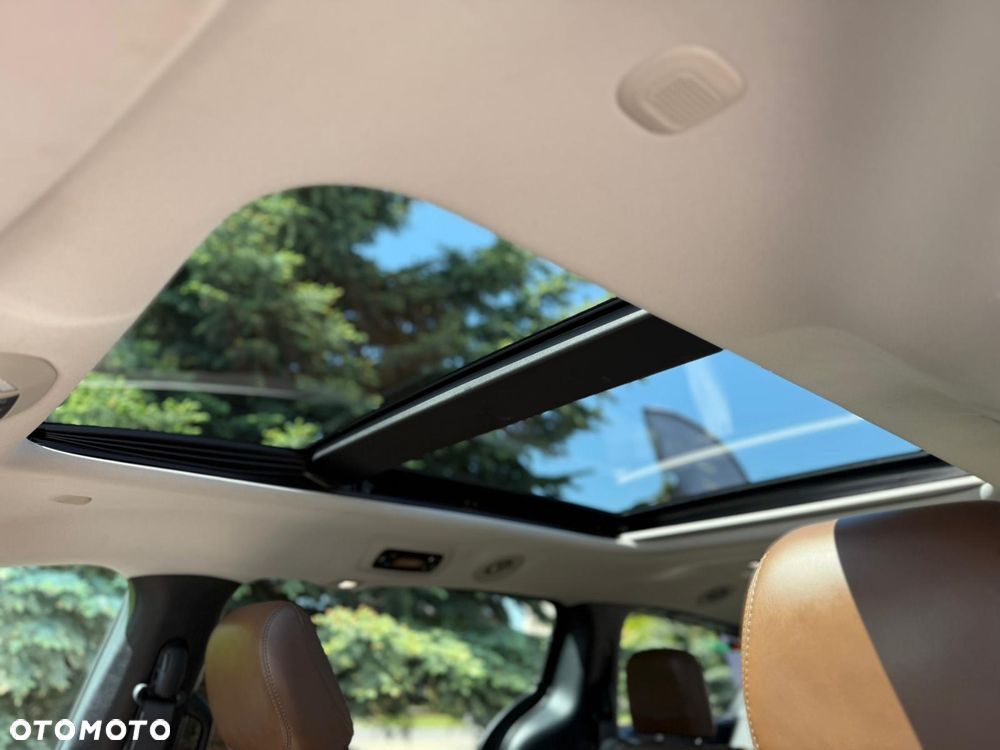 Chrysler Pacifica - 7