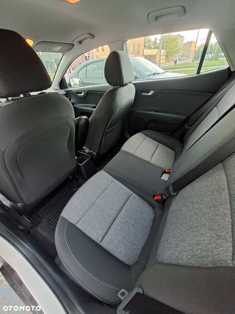 Kia Stonic 1.2 M - 4