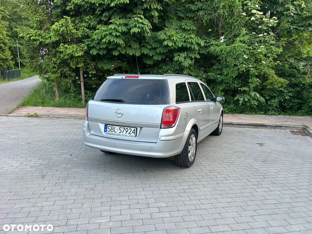 Opel Astra 1.6 Edition Plus - 24