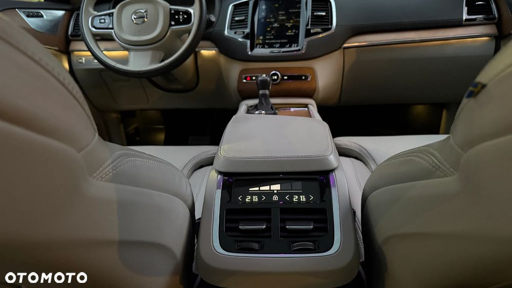 Volvo XC 90 D5 AWD Inscription 7os - 19