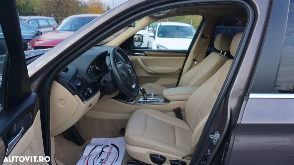 BMW X3 xDrive28i Aut. Advantage - 7
