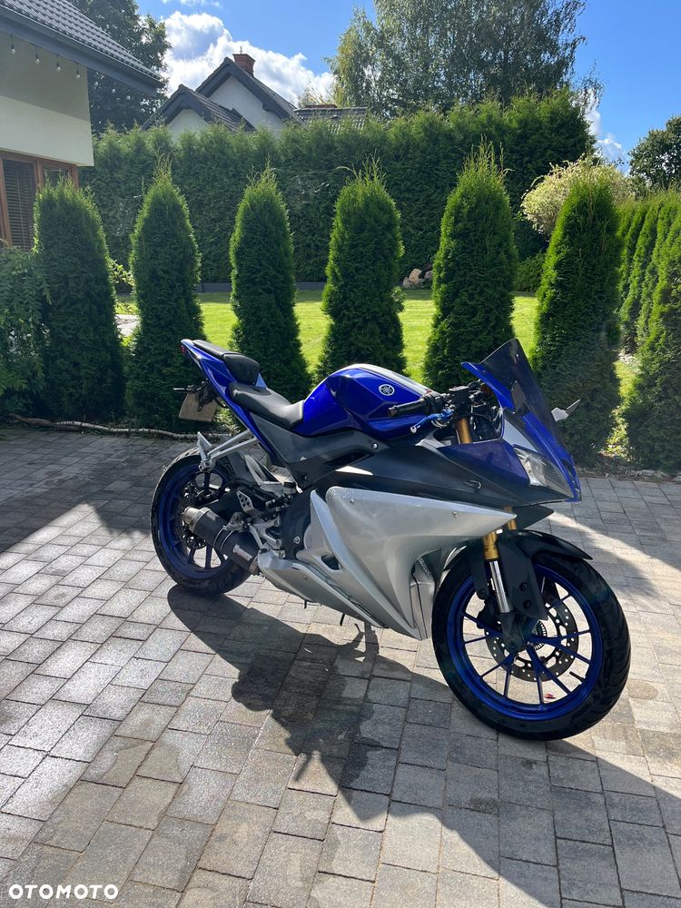Yamaha YZF - 2