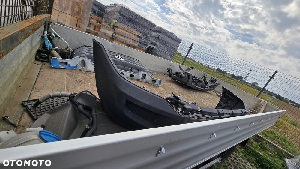 Volkswagen CRAFTER - 8