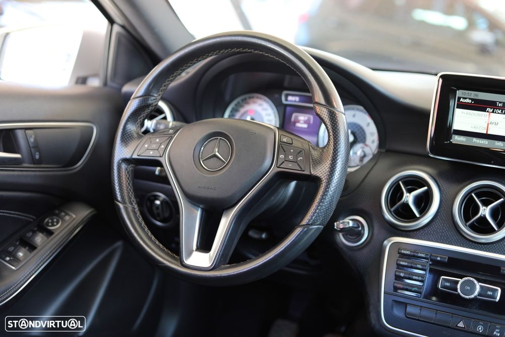Mercedes-Benz A 180 d Urban - 37