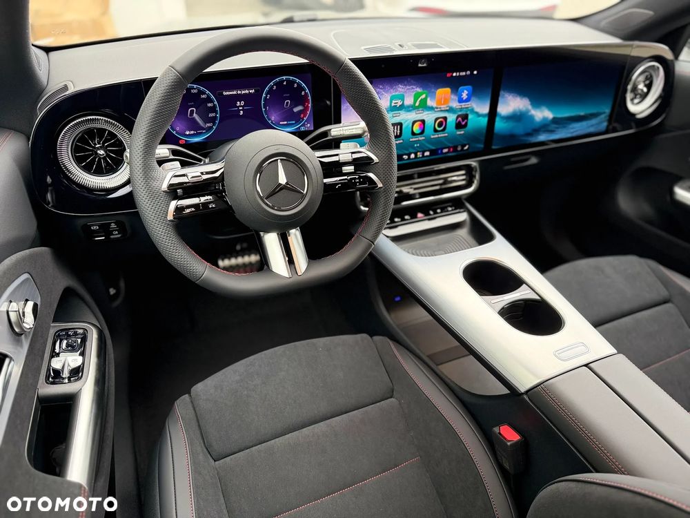 Mercedes-Benz CLA - 13