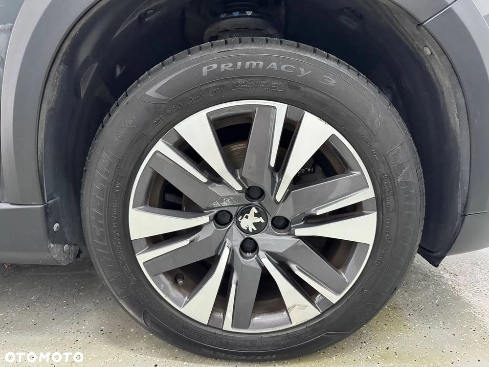 Peugeot 2008 BlueHDi FAP 120 STOP & START EAT6 Allure - 36