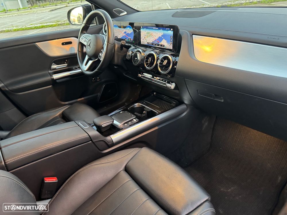 Mercedes-Benz GLA 250 e 8G-DCT - 9