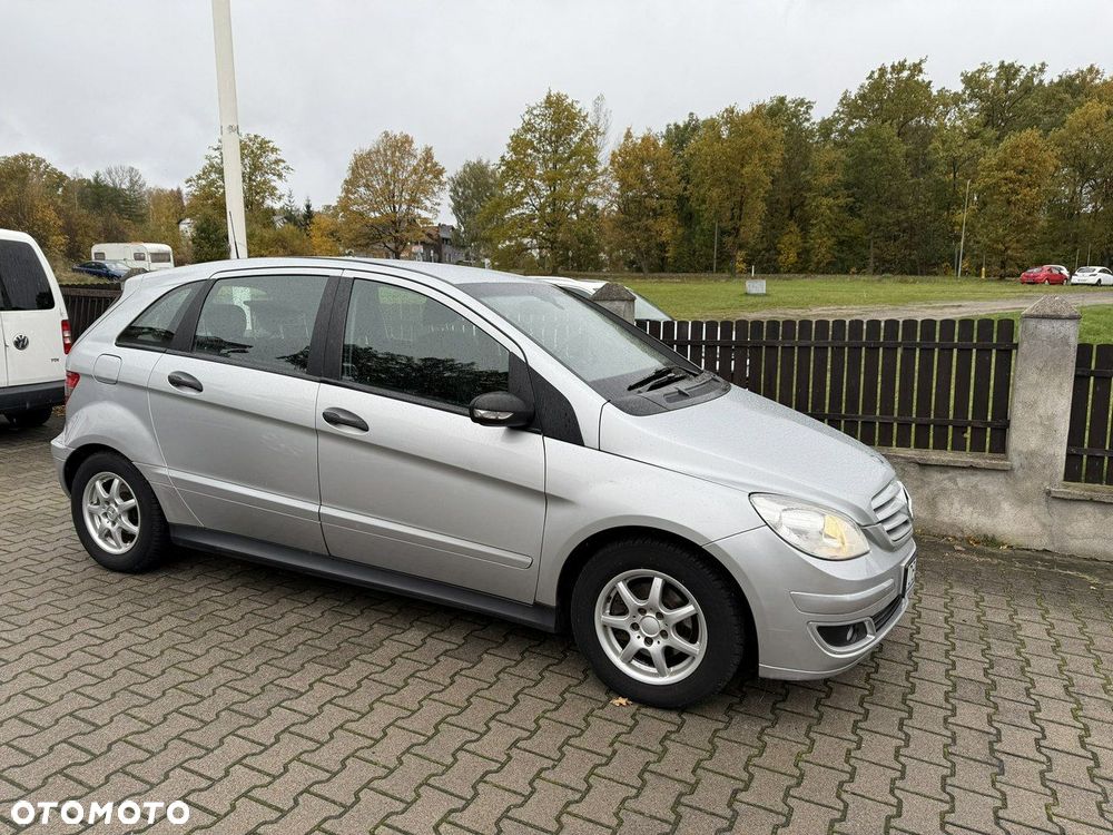 Mercedes-Benz Klasa B 150 - 2