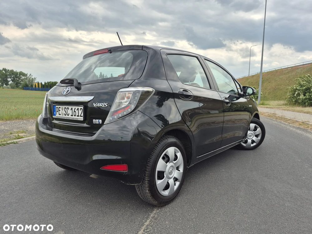 Toyota Yaris 1.5 VVT-i Comfort - 6
