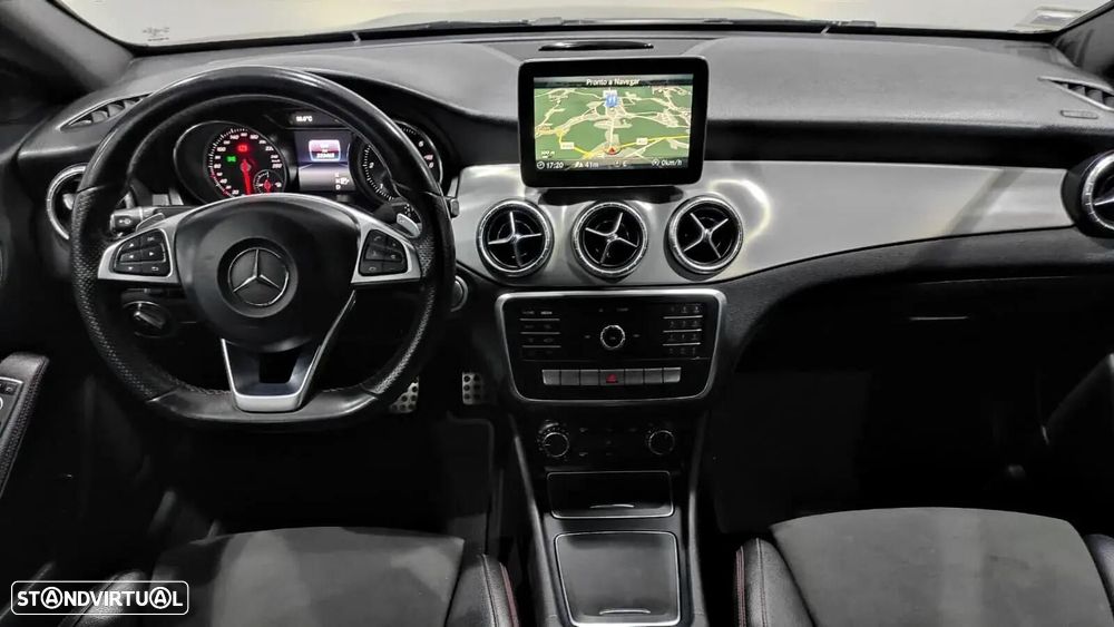 Mercedes-Benz CLA 200 - 25