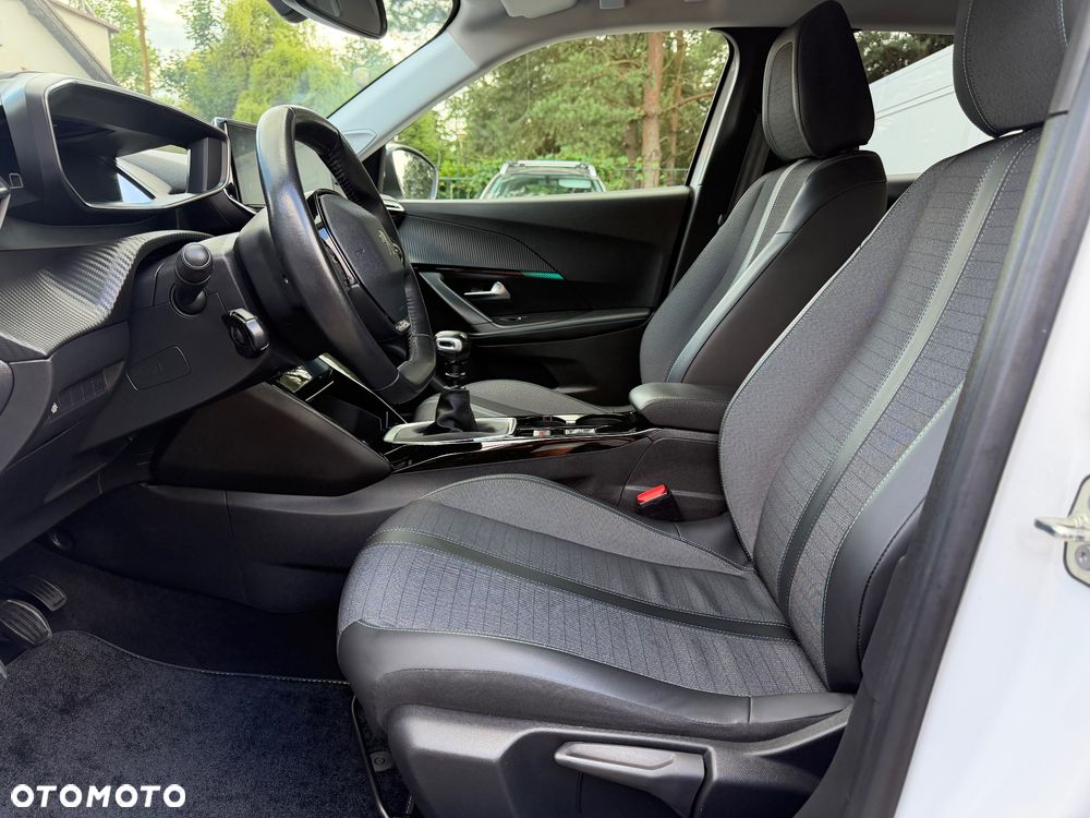 Peugeot 2008 BlueHDi 110 Allure - 27