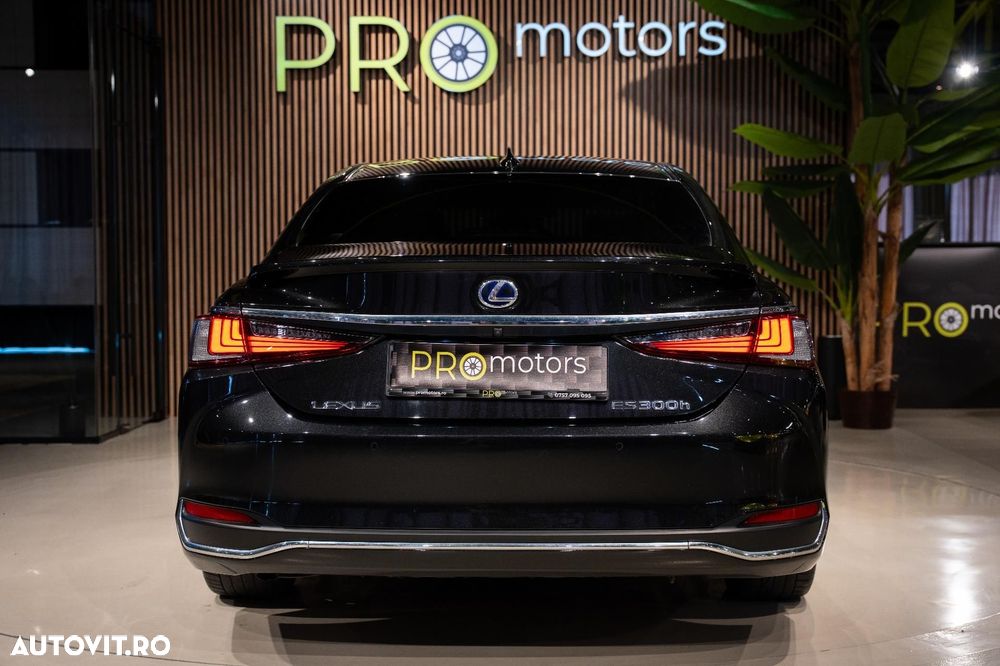 Lexus Seria ES - 14