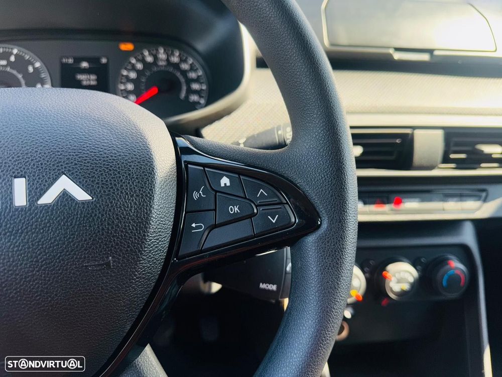 Dacia Sandero 1.0 ECO-G Essential Bi-Fuel - 26