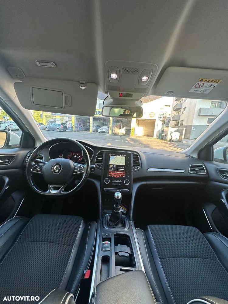 Renault Megane - 7