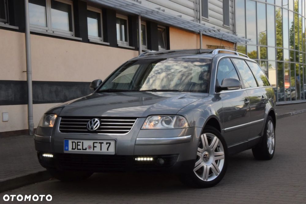 Volkswagen Passat 2.5 TDI V6 Highline - 8