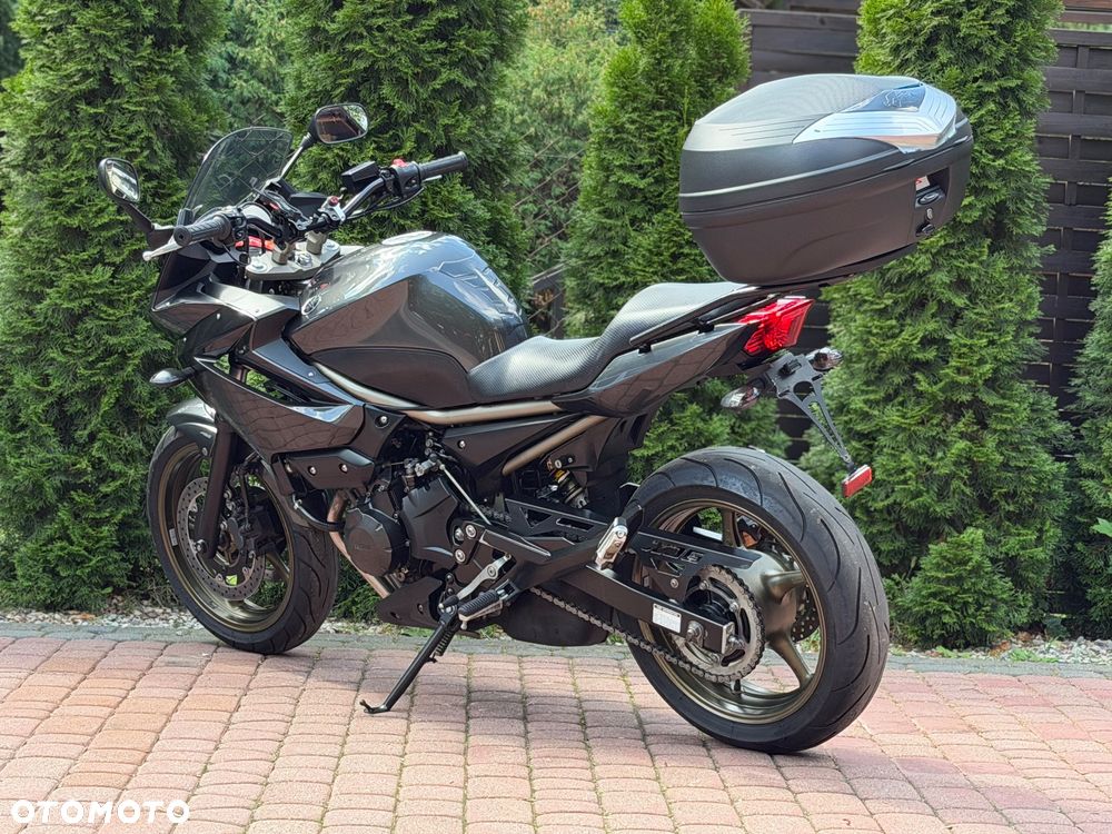 Yamaha XJ - 8