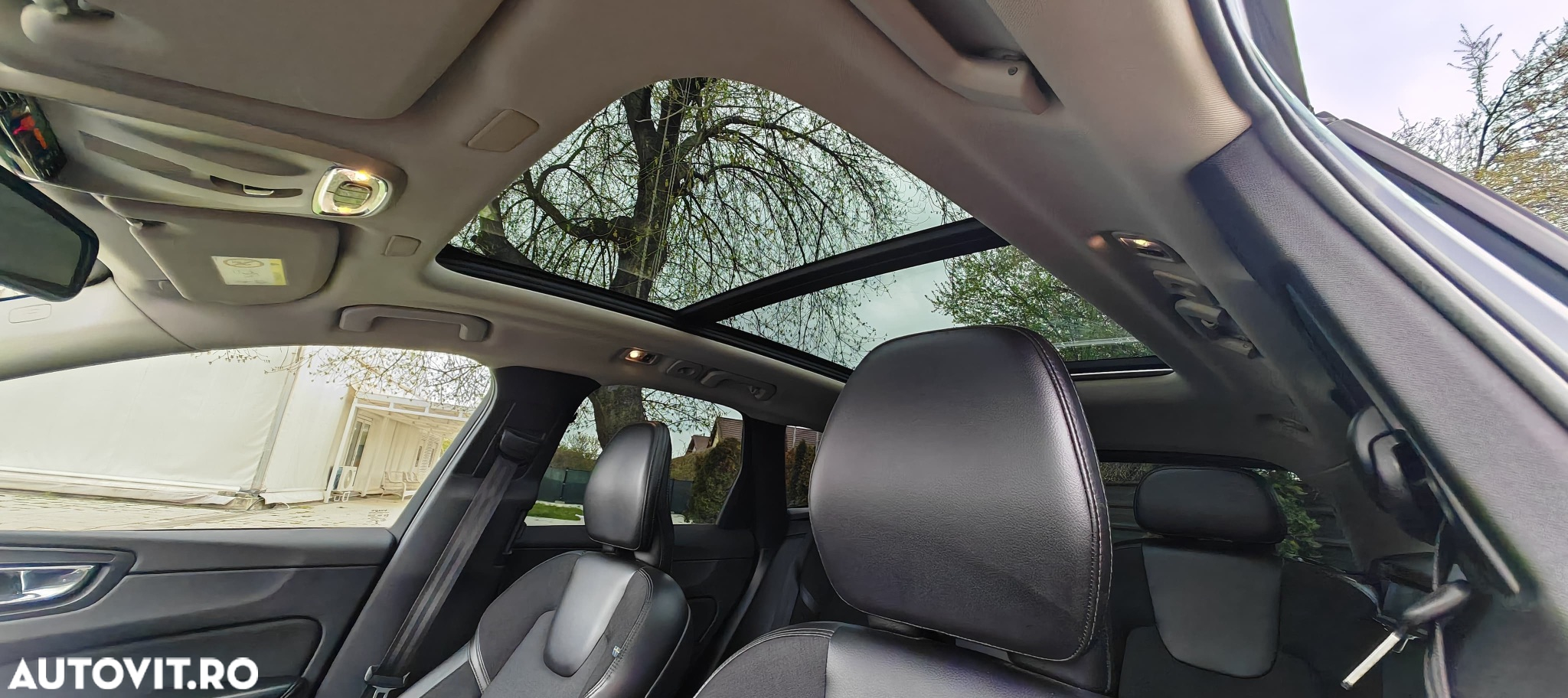 Volvo XC 60 T8 Twin Engine AWD Momentum - 15