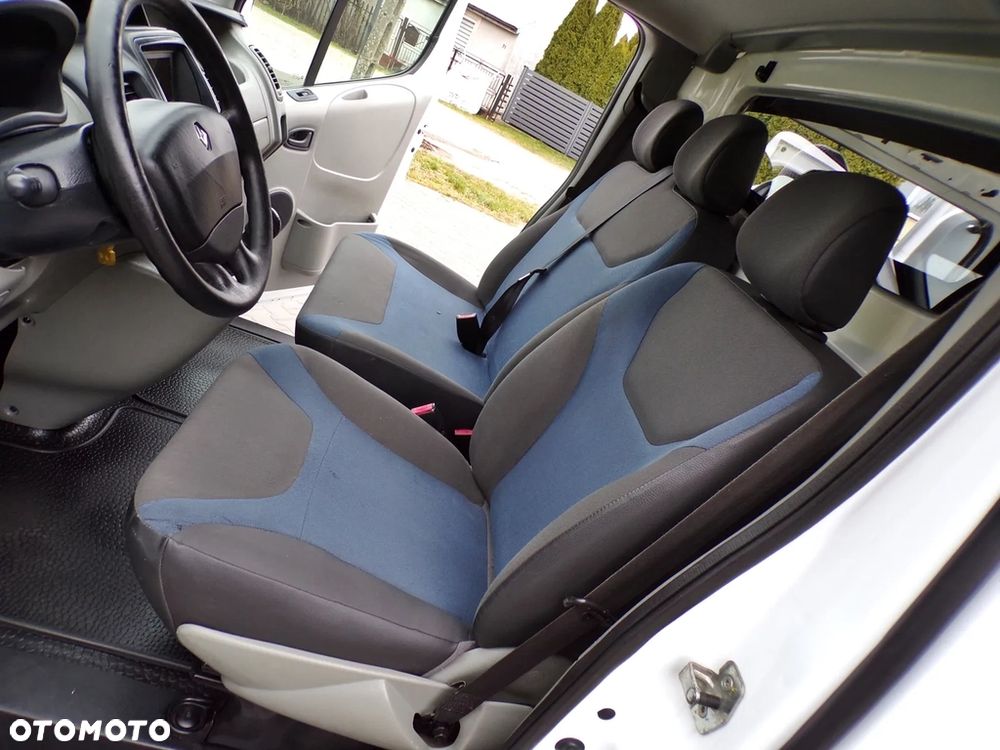 Renault TRAFIC - 21
