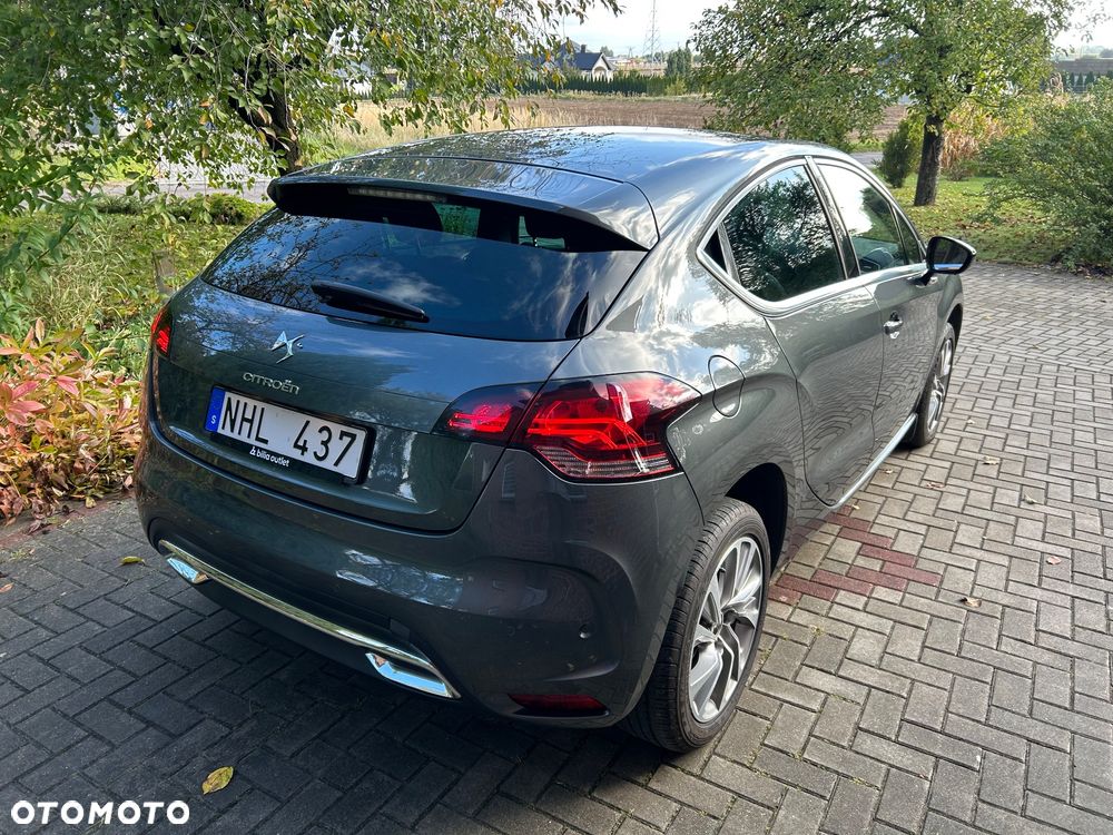 Citroën DS4 e-HDi 115 Urban Show - 5