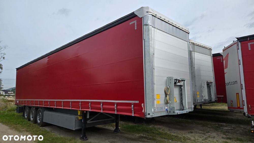 Schmitz Cargobull Fiaranka